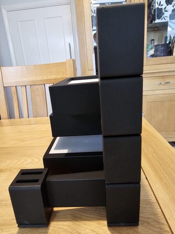 Ubiquiti Mini Rack - Image 4