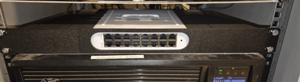Ubiquiti UniFi USW-16-Lite-PoE 19" 1U Rack Mount Bracket - Image 3